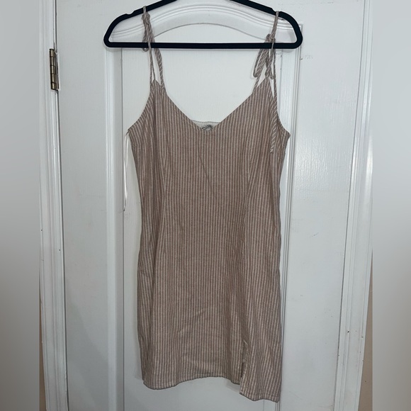 Abercrombie and Fitch Linen Blend Tan Striped Mini Dress NWT — M - Picture 2 of 8